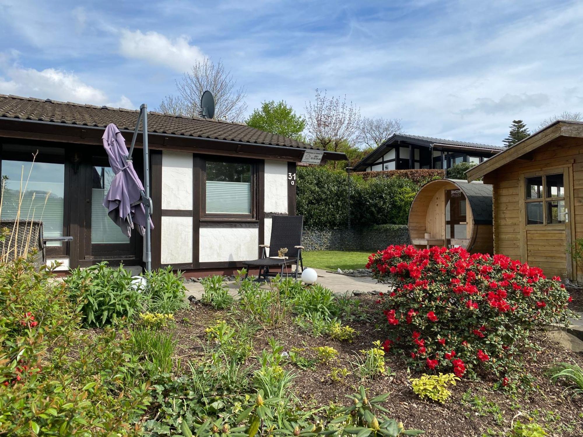 Henneliebe Am Hennesee Meschede Exterior foto